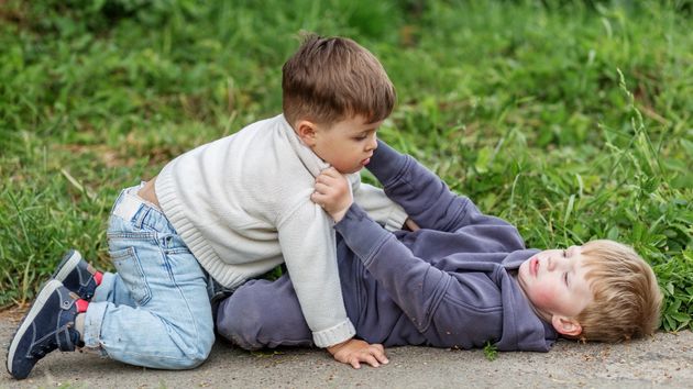 Expulsado un niño de 20 meses de la guardería por mal comportamiento: "es sólo un bebé y la maestra me dijo..."