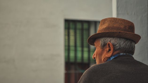 Con más de 80 años dona la nuda propiedad de su casa a un amigo que cambia la cerradura en semanas: el Supremo se la devuelve 10 años después