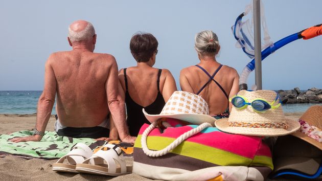 Jubilados y pensionistas tendrán que pagar este dinero extra en los viajes del Imserso