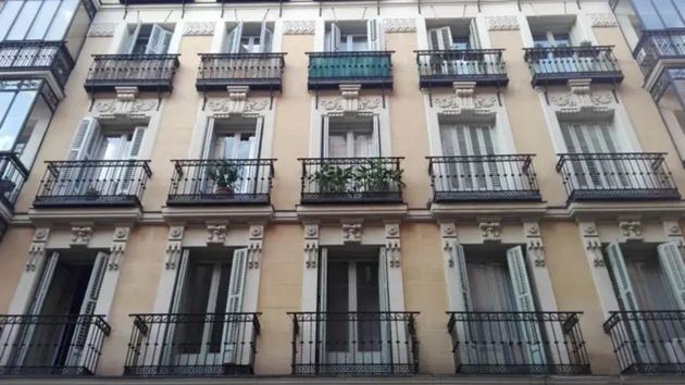 El euríbor bajará de nuevo en julio y recortando las cuotas de las hipotecas en 112 euros al mes