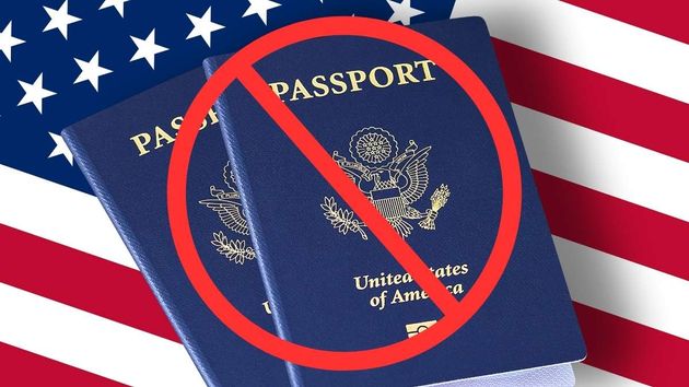 Estados Unidos prohíbe renovar el pasaporte a todas las personas que presenten el documento de esta forma