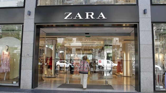 Adiós a hacer cola en Zara: el nuevo sistema de Inditex para pagar sin pasar por caja desde cualquier punto de la tienda