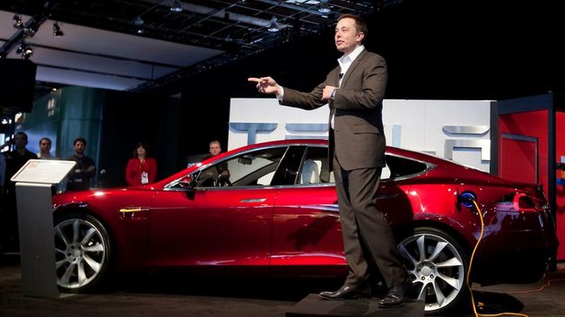 Tesla premia a Elon Musk con 25.000 millones de euros: "Retenerlo es más importante que nunca"