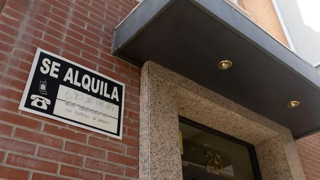 Vivir de alquilar pisos para subarrendar habitaciones, el "negocio redondo" que no para de crecer en España