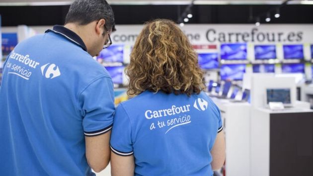 Despedido por comer dos trozos de queso durante su jornada laboral en Carrefour: la justicia dice que es procedente