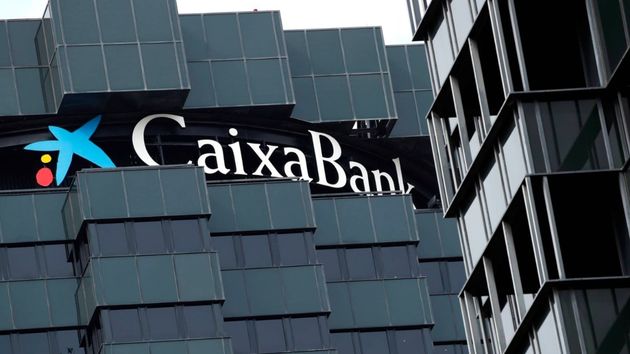 CaixaBank ofrece empleo con turno de mañana, teletrabajo y aportaciones a un plan de pensiones: requisitos y vacantes