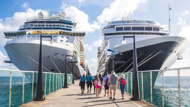 El Corte Inglés rebaja un 35% el precio de su crucero ideal para jubilados que reta al Imserso: pensión completa y piscina para relajarse a bordo