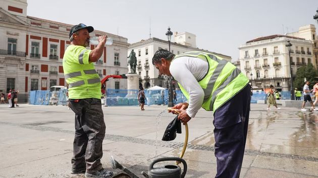 Las calles, todo un peligro para cualquier trabajo físico cuando se superan los 30°C: "Es una hora muy mala"