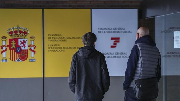 La Seguridad Social permite jubilarse a los 65 años a los trabajadores con menos de 15 años cotizados a través de la pensión de jubilación no contributiva