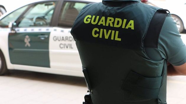 Detienen a 2 okupas que forzaron la cerradura de una casa para instalarse y se resistieron a la Guardia Civil para abandonar la vivienda