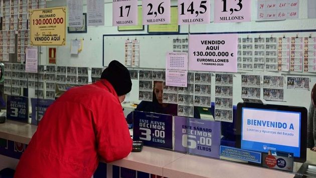 Gana casi 5 millones de euros en la lotería, pero se niega a compartirlo con su familia: “Es mucho dinero, pero no tanto como para andar regalándolo”