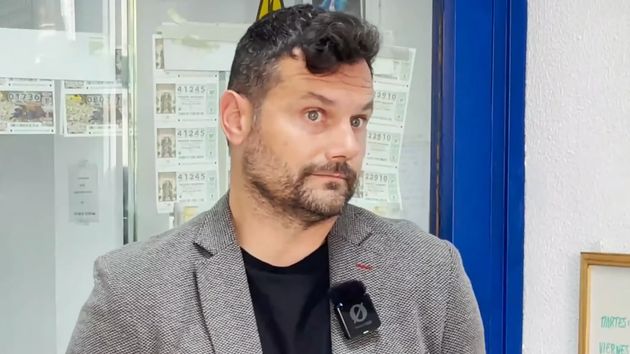 José Pastor, dueño de una administración de lotería: “De cada décimo de la Lotería de Navidad solo ganamos 90 céntimos, el resto se lo queda el Estado”