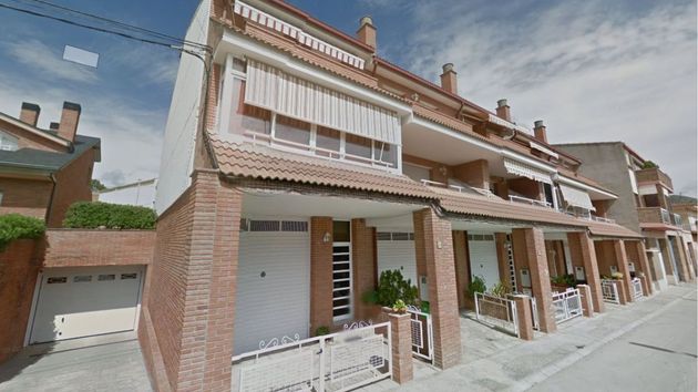 Solvia pone a la venta una casa con 198 metros, 4 habitaciones y en buen estado, por solo 37.000 euros