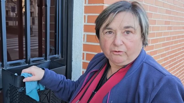 María Jose (60 años), limpiadora: “Cobro 300 euros al mes por tres portales, es muy poco para todo lo que hacemos”