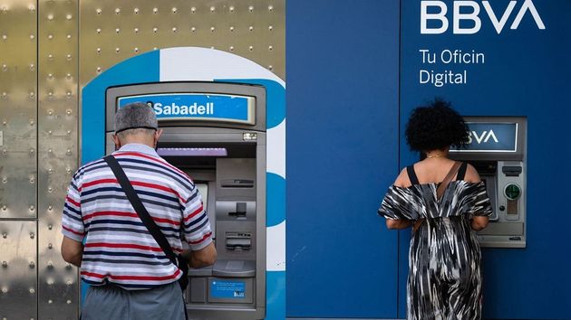 BBVA–Sabadell: cómo podría afectarte la fusión si tienes hipoteca, cuentas o tarjetas