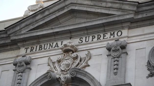 El Supremo lo deja claro: la empresa no está obligada a dar sillas ergonómicas a todos los que teletrabajan