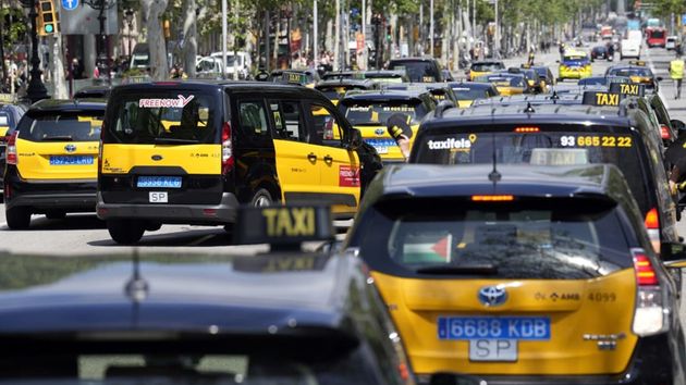 Cabify, Uber y Bolt rechazan la nueva ley del taxi y alertan de la pérdida de 4.000 empleos