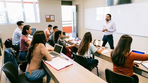 ¿Cuánto gana un titulado MBA en España?