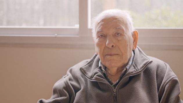 Tengo 88 años y le dejo mi patrimonio de 380.000 euros solo a uno de mis hijos porque tiene hijos y los otros no: ¿está mal?