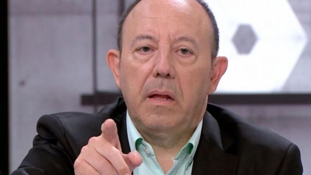 Gonzalo Bernardos, economista: “Nos van a freír a impuestos para tapar el agujero de las pensiones, mientras que los nuevos jubilados ya cobran de media cerca de 2.000 euros”