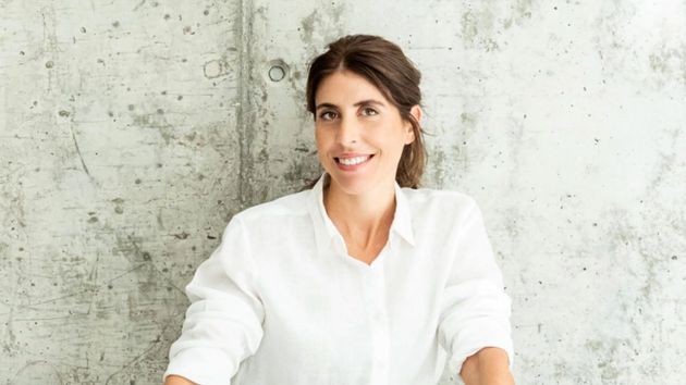 Ana Brito (35), cómica y presentadora, habla claro sobre los colegios concertados: “Te cobran por todo una millonada y si puede ser en efectivo, pero luego tienen subvenciones públicas. ¿Y en qué se lo gastan?”