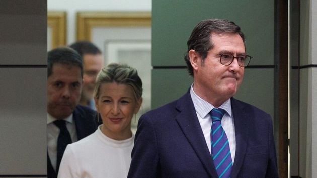 Garamendi avisa que CEOE abandona la mesa de negociación para reformar el despido: “la premisa principal no es cierta”
