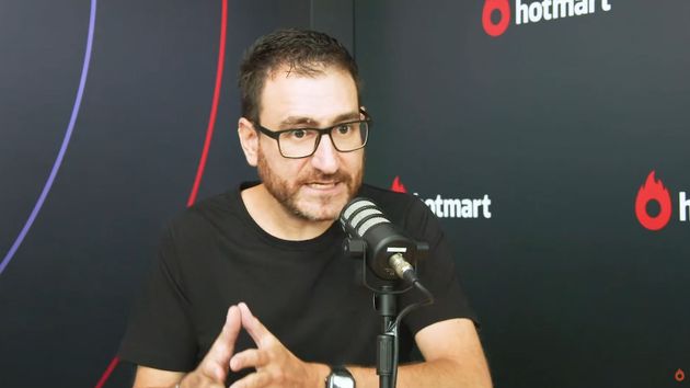 Jordi Segués, experto formador: "Si tu hijo saca un tres en Historia y un diez en Matemáticas, ponle refuerzo en mates"