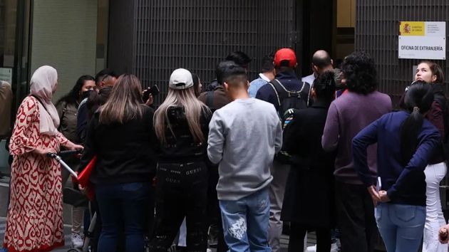 El Tribunal Supremo confirma que no hay que acreditar el salario mínimo anual en la renovación del permiso residencia con contrato a tiempo parcial