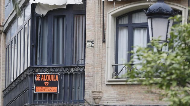 UGT denuncia a Idealista y Fotocasa por publicar anuncios que no cumplen con la normativa de vivienda: abundan las “infraviviendas”