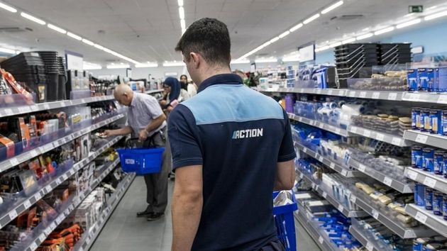 Llevo dos años trabajando en Action y este es mi sueldo: “podemos llevarnos un extra si cumplimos los objetivos”
