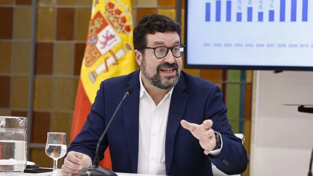 Trabajo alcanza un acuerdo con CCOO y UGT para ampliar el permiso por fallecimiento sin el apoyo de la CEOE
