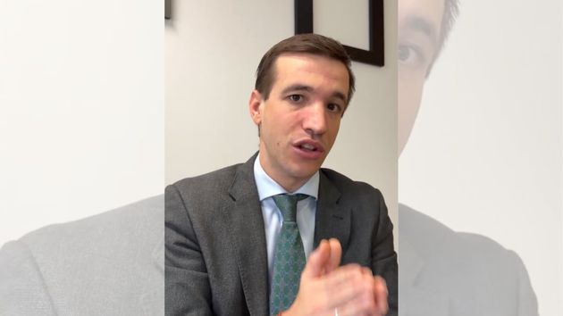 Juan Manuel Lorente, abogado: “si tienes un contrato fijo discontinuo, pero solo estás fuera de la empresa un mes o mes y medio, realmente eres indefinido”