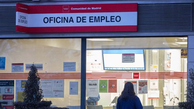 Una mujer deberá devolver 11.118,52 euros al SEPE por cometer el error de solicitar una "compensación parcial" de una deuda que había prescrito