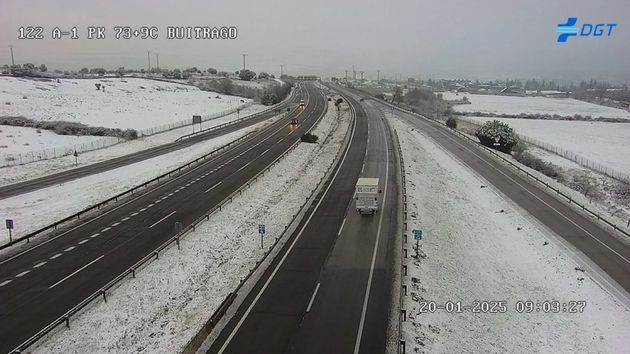 La AEMET avisa de un domingo complicado por nieve y frío y señala las horas más delicadas para viajar