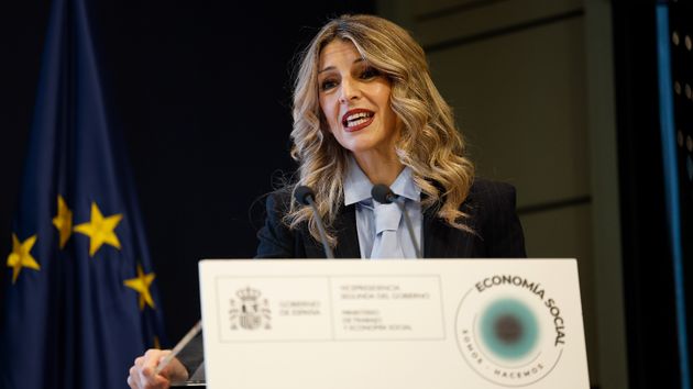 Todos los trabajadores tienen derecho a pedir un anticipo de la nómina y la empresa está obligada a dárselo