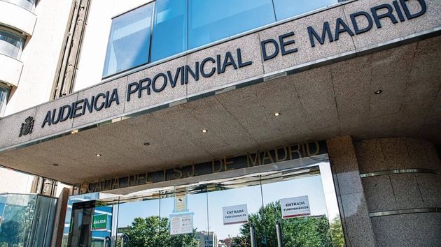 Muere un hombre con una deuda de 20.000 euros y la justicia condena a los hijos a pagarla con intereses porque, repartirse los bienes implica aceptar la herencia "tácitamente"