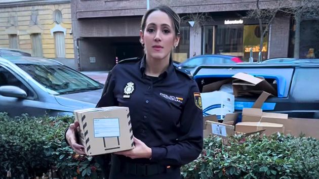 La Policía Nacional advierte: tirar las cajas de compras online sin destruir las etiquetas aumenta el riesgo de estafa y suplantación de identidad