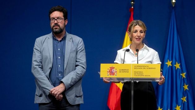 El Gobierno propone subir el SMI un 3,1% en 2026 y mantenerlo exento de IRPF
