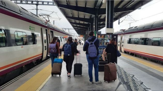 Renfe planta cara a la cuesta de enero con 'Superprecios' en billetes de AVLO y AVE: desde 7 y 15 euros por tiempo limitado