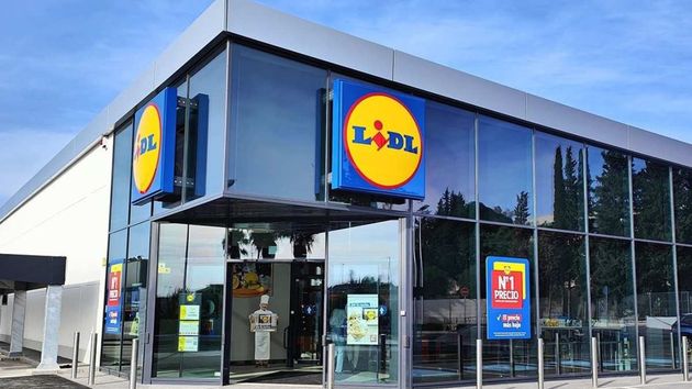 Mañana, 9 de enero, llega a Lidl el radiador barato pero potente que conserva el calor mucho más tiempo