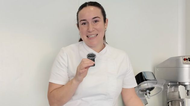 Noelia, pastelera catalana: "Pasé de tener 15 trabajadores a trabajar yo sola y tener el doble de beneficios"