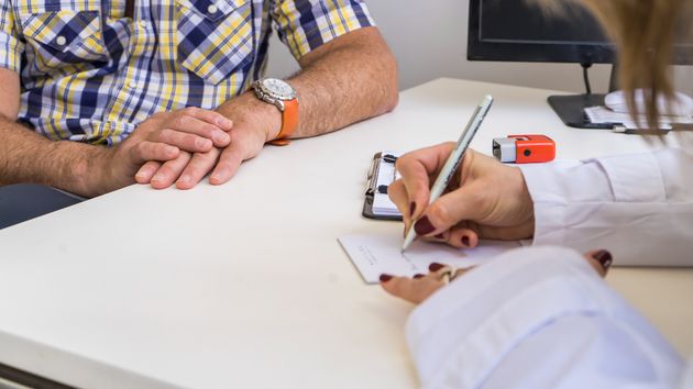 Las empresas pueden sancionar a los trabajadores por no comunicar su baja médica, incluso con el despido