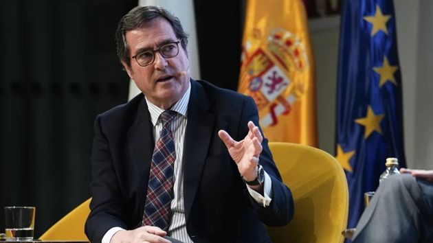 Garamendi, a Yolanda Díaz: “dice muchas cosas y algunas de las cosas que dice las ha prometido hace siete años y no han salido”
