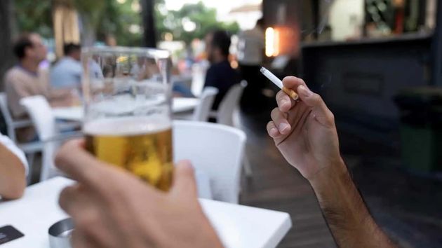 Ni Recigarum ni Todacitán: la revista médica más influyente de EEUU alza la voz con un nuevo producto para dejar el cigarro para siempre