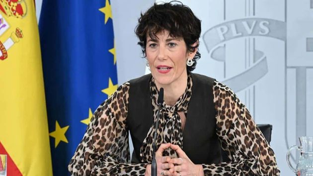 La Seguridad Social establece que el Ingreso Mínimo Vital permite estudiar en la universidad sin pagar tasas y obtener el DNI gratis