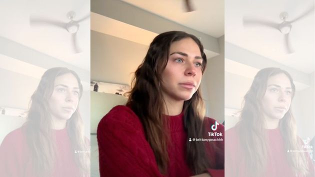 Una empleada sospecha que la van a despedir, decide grabarlo y sube el despido a TikTok: “es como recibir una gran bofetada”