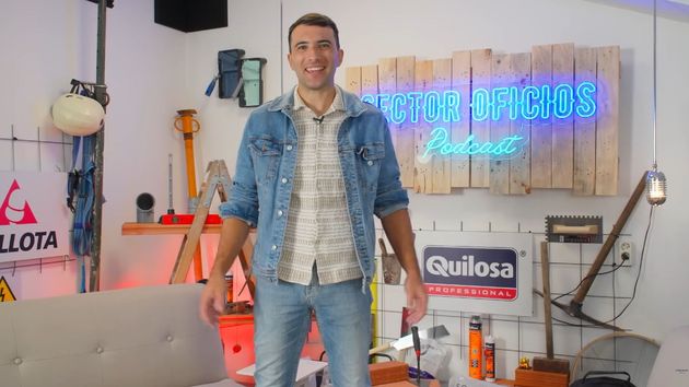 Juan Diego, albañil: "Aunque no sepa nada son 1.400 euros de sueldo en nómina, más 750 euros de Seguridad Social, más un pico más de un seguro aparte"