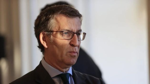 Feijóo acusa al Gobierno de impulsar una regularización “masiva e improvisada de inmigrantes”