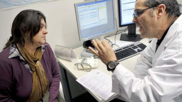 Los médicos de familia, sobre las bajas médicas: “No podemos dar el alta si el paciente espera meses una prueba… la depresión no entiende de plazos administrativos”