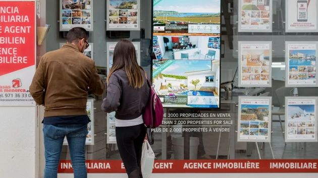 Casi la mitad de los hogares españoles vive en una casa sin hipoteca, aunque el alquiler gana terreno